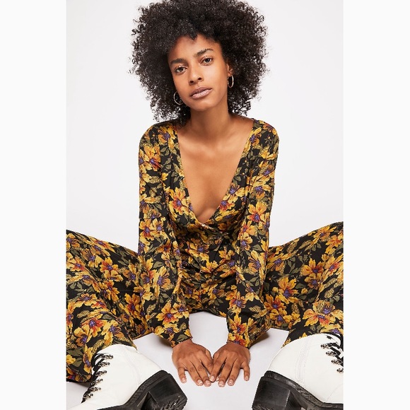 NWOT FREE PEOPLE Love Letter Set - Picture 3 of 7